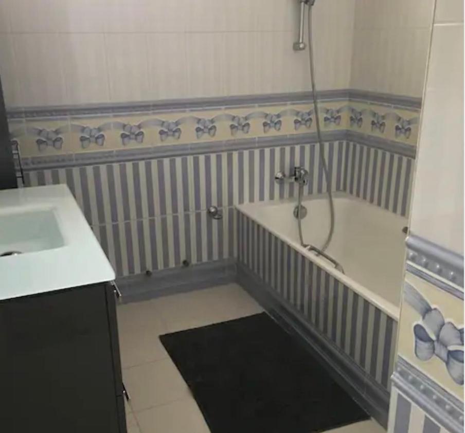 Le Cezanne, 200M Plage, Grand Balcon ,Wifi, كاسيس المظهر الخارجي الصورة