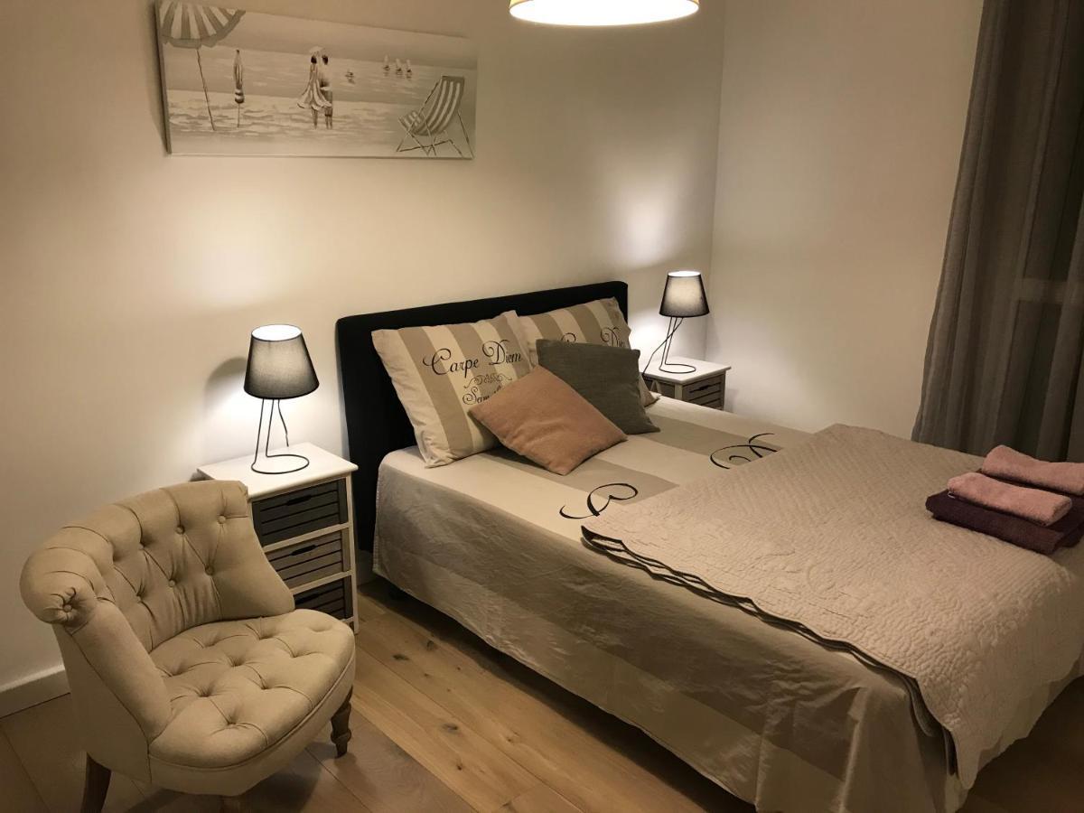 Le Cezanne, 200M Plage, Grand Balcon ,Wifi, كاسيس المظهر الخارجي الصورة